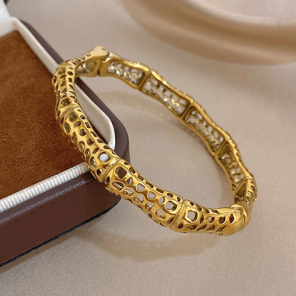 

Freetry Retro Bamboo Joint Hollow Stainless Steel Bangle for Women Waterproof Gold Color Spring Bracelet Casual Jewelry Gift New