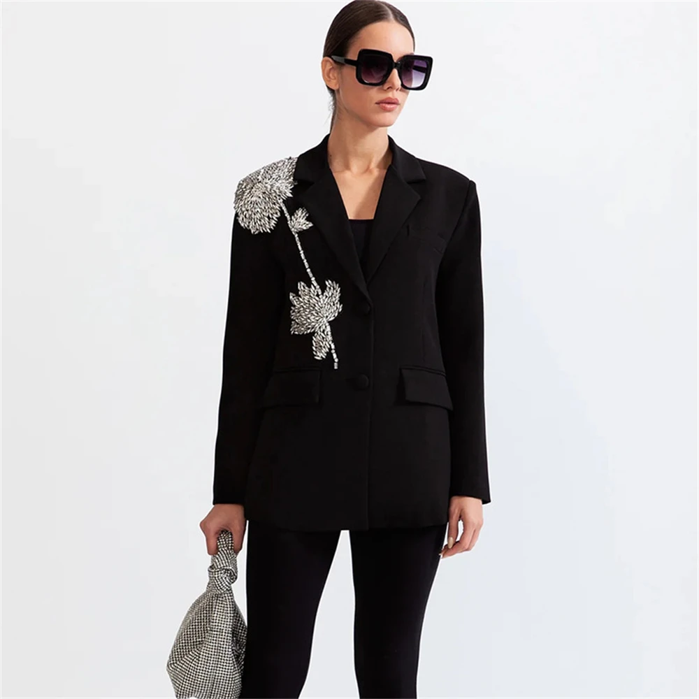 Beads Embellished Suit Jacket for Women Slim Fitted Black Suits Women's Autumn Blazer Long Sleeves Fashionable Party Wear