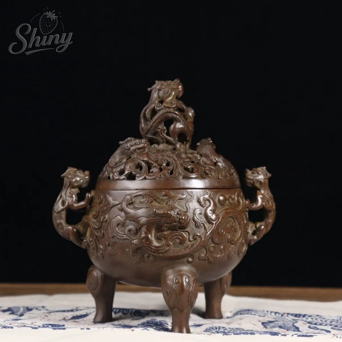 Copper Incense Burner Retro Three-legged Aromatherapy Burner Sandalwood Incense Housewarming Gift Home Entrance Ornament
