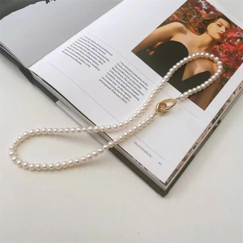 Natural Freshwater Pearl Necklace with S925 Silver Clasp