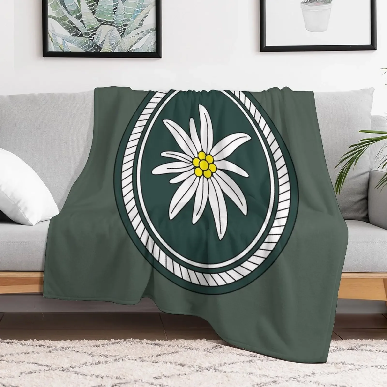 1st Mountain Division - 1. Gebirgsdivision (German Bundeswehr - Historical) Throw Blanket Flannels Luxury Designer Blankets