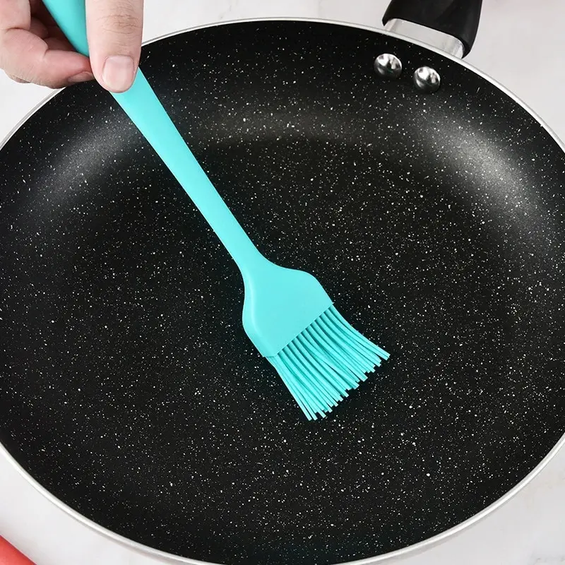 35g Silicone Oil Brush Household Baking Barbecue Brush Kitchen Pancake Silicone Brush Bread Pancake Brush Tool