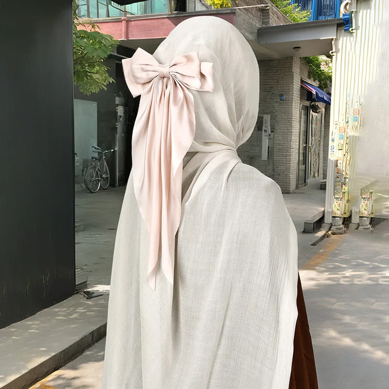 

Новый дизайн, украшение в виде бабочки, вискоза, хиджаб, шарф с бантом, однотонный, с широкими полями, мусульманская мода, удобный головной убор для отдыха, тюрбан