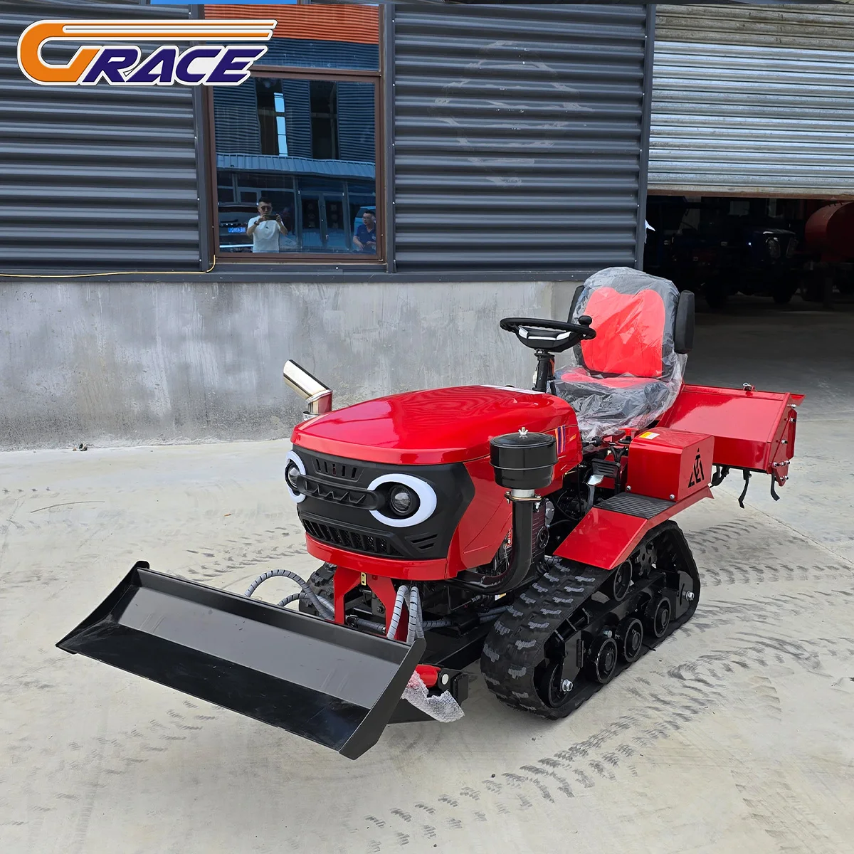 Hydraulic Crawler Tractor 35HP Diesel Farm Heavy Duty Excavator Tractor Ditching Plowing Transport