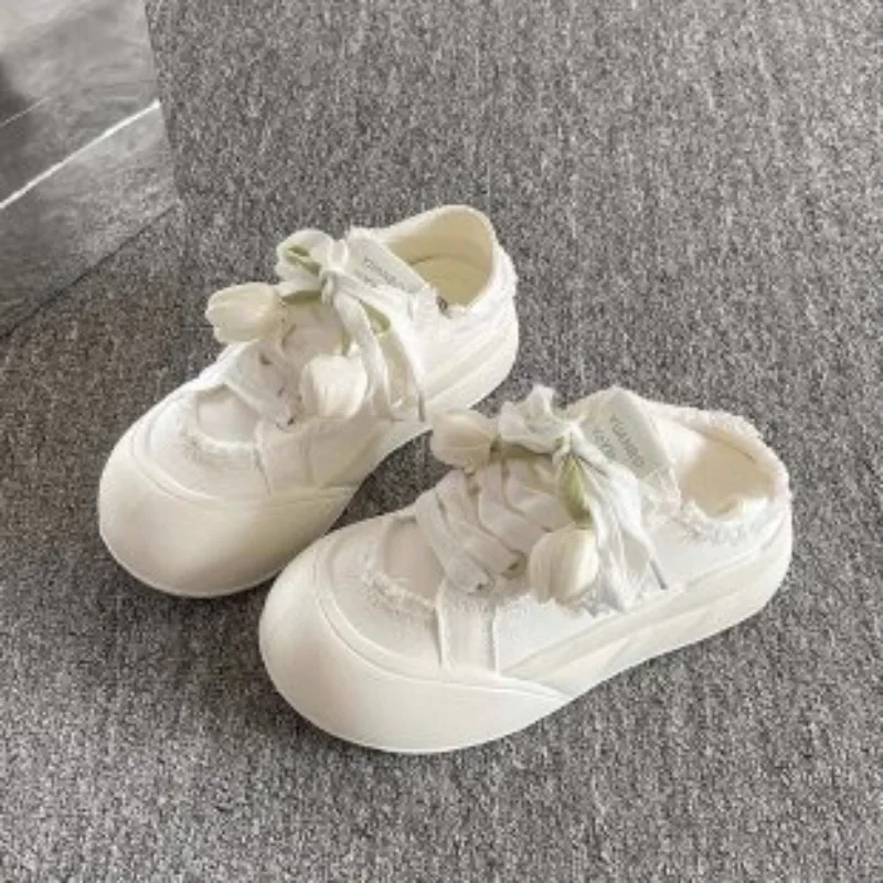 Cream White Canvas Platform Sneakers Women Tulip Flower Decor Lace Up Chunky Casual Shoes Thick Sole Comfortable Daily Sporty