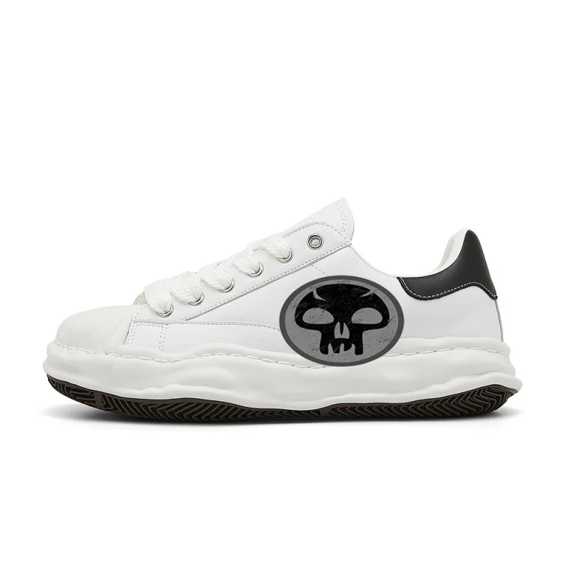 

Black Mana Magic The GatheringVintage Fashion Street Sneakers，The design is retro, stylish, comfortable, and versatile，Suitable