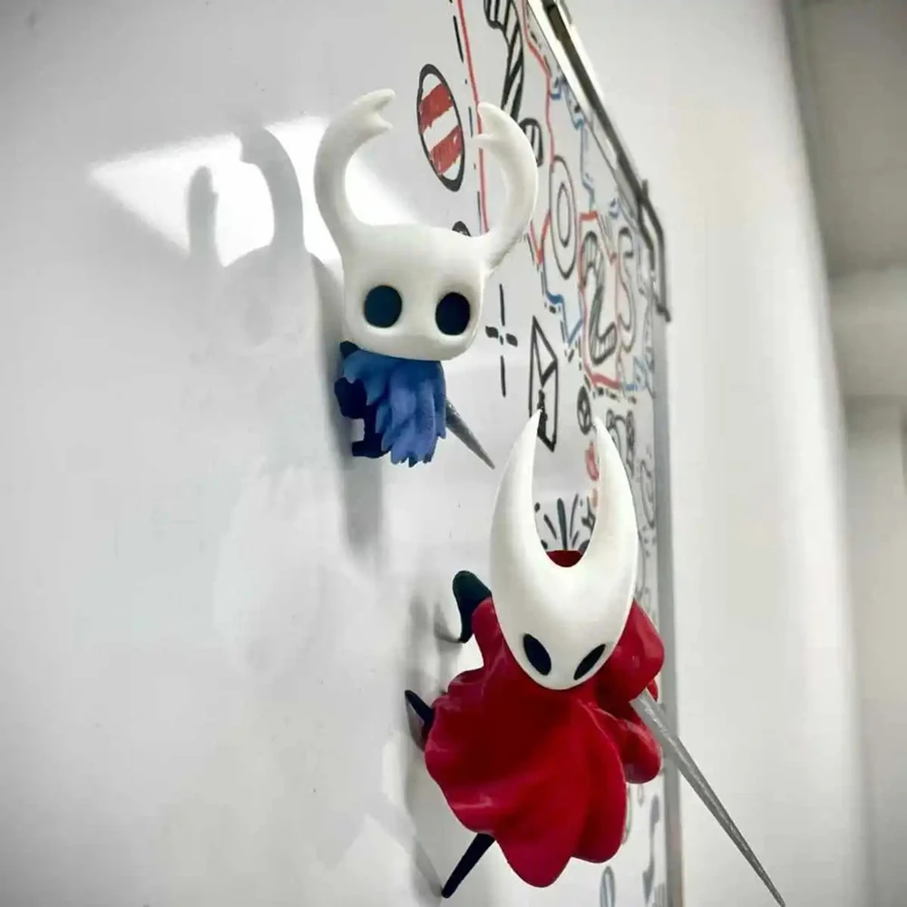 แม่เหล็กติดตู้เย็นฮอลโลว์ไนท์ 2 ฮอร์เน็ต ตัวละครเกมน่ารัก ของตกแต่งห้องครัว สติ๊กเกอร์ติดตู้เย็นลายการ์ตูน ของขวัญอนิเมะ