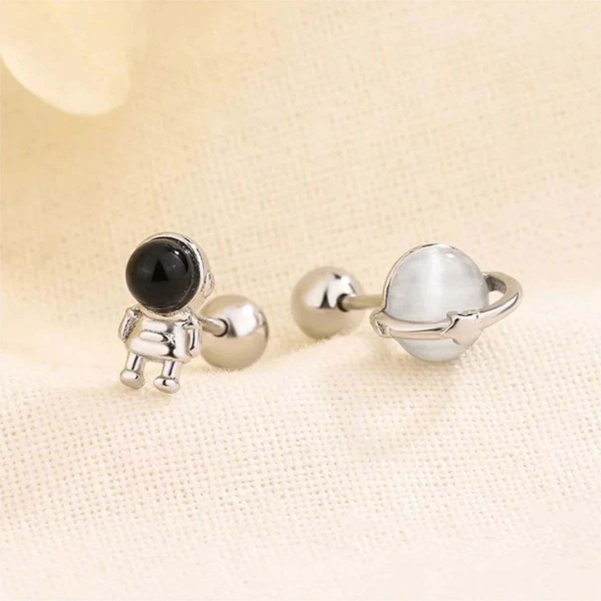 Silver Color Screw Back Helix Piercing Stud Earrings For Women Cubic Zirconia 925 Silver Needles Cartilage Earring Jewelry 2pcs
