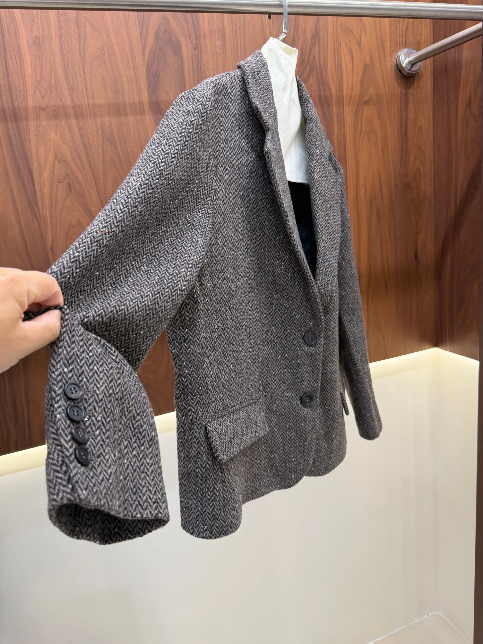 2026Autumn/Winter Women's Wool-Blend Cropped Blazer