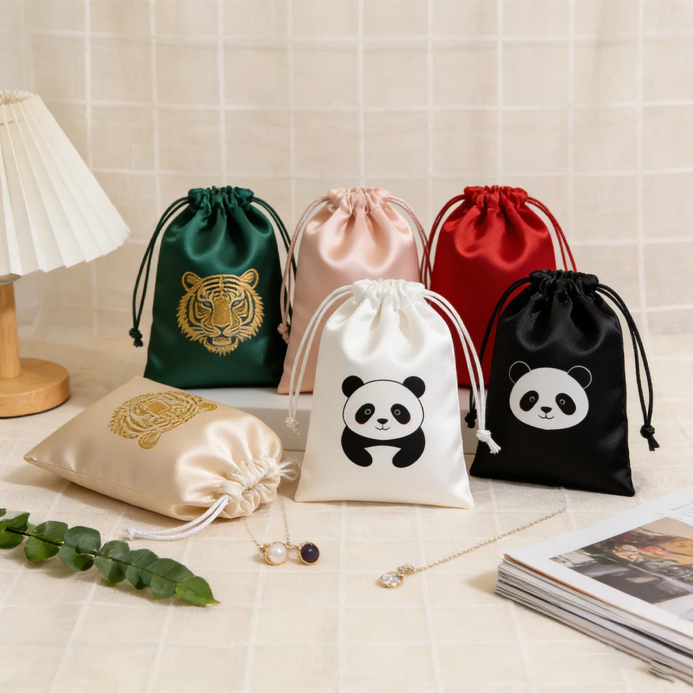 

100pcs Jewelry Gift Bags Custom Logo Silk Satin Drawstring Packaging Pouch Wedding Favor Rings Necklace Earring Candy Organizer