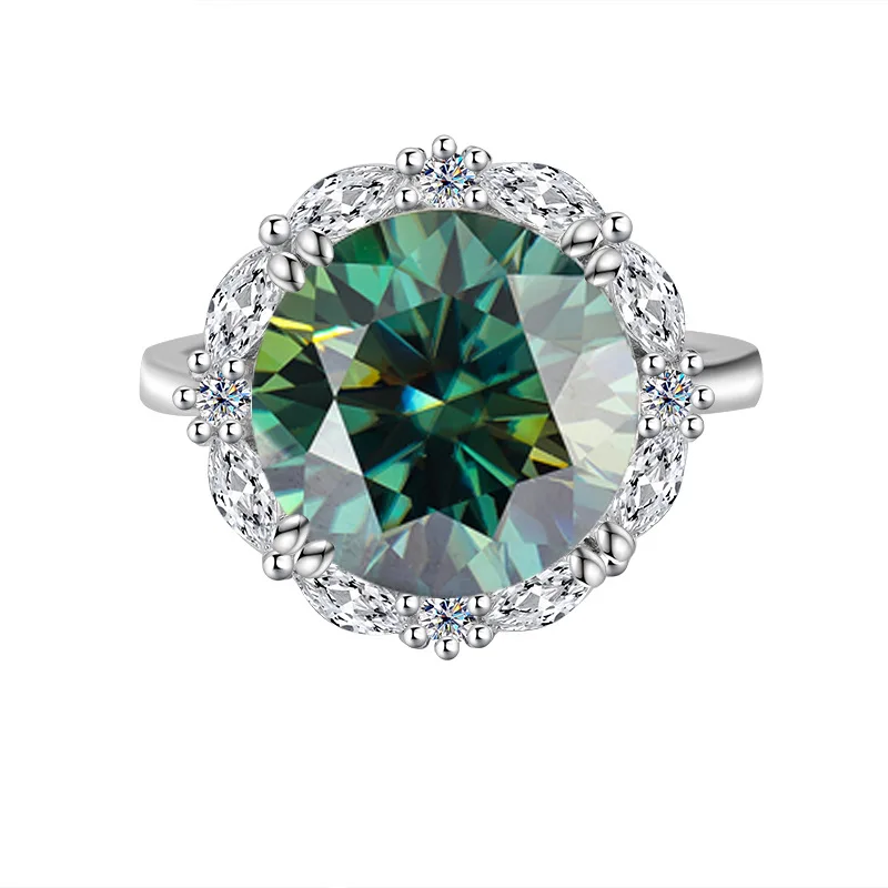 

Women's 5 Carat Luxury Beloved Moissanite Ring PT950 Platinum Super Sparkly Emerald-Cut Band
