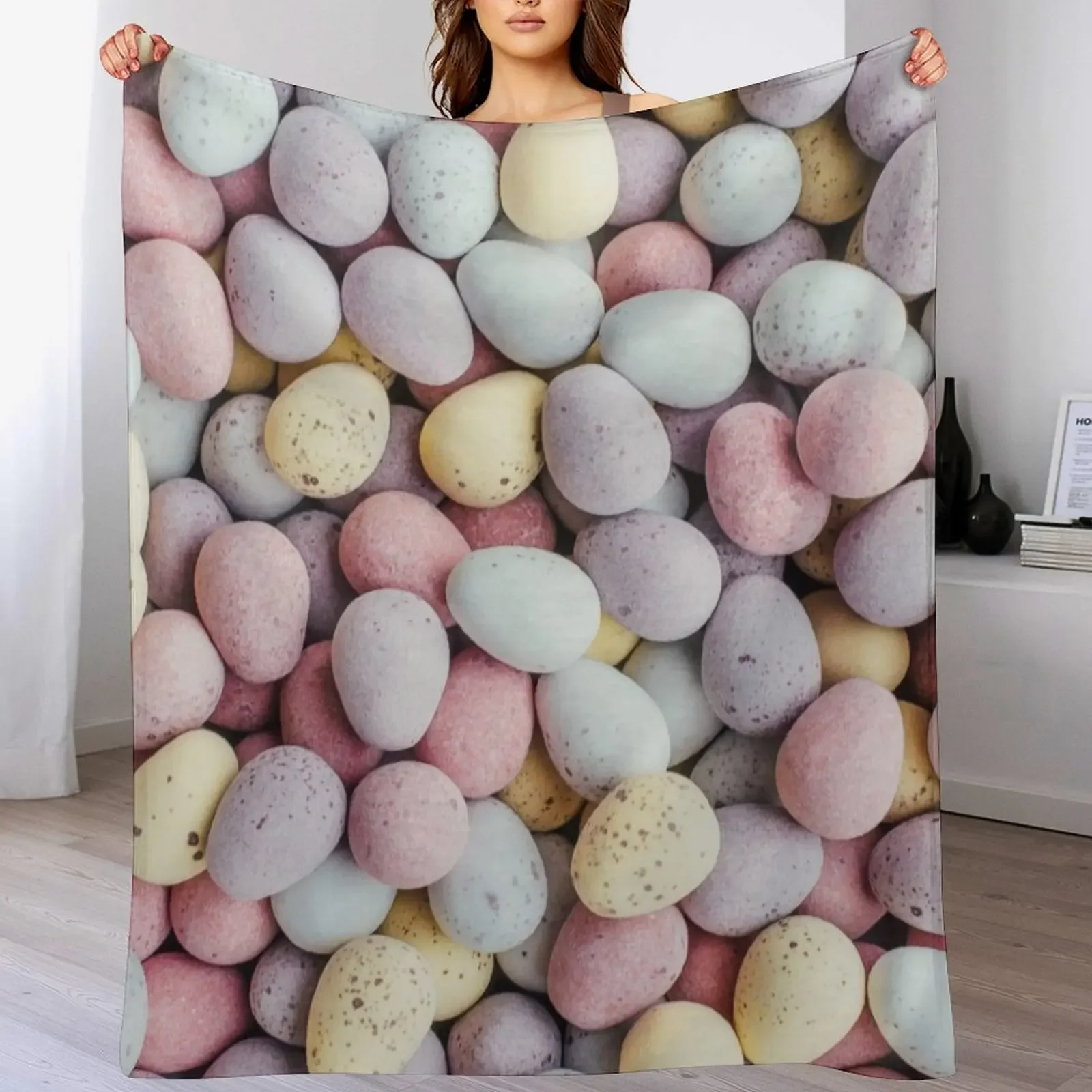 

Mini Eggs Throw Blanket manga Beautifuls heavy to sleep Sofas Blankets