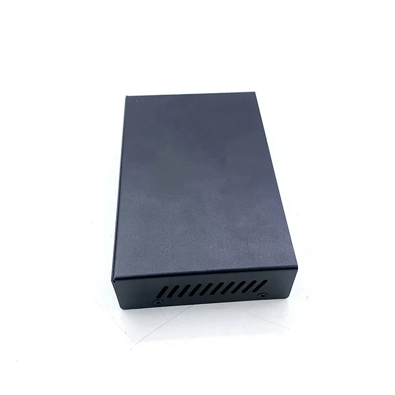 5 10/100/1000M 48V(60w-300w) switch ethernet industry switch poe a 4 porte 802.3BT/class8 con 1 porta 1000M UPLINK/NVR 1 porta sfp