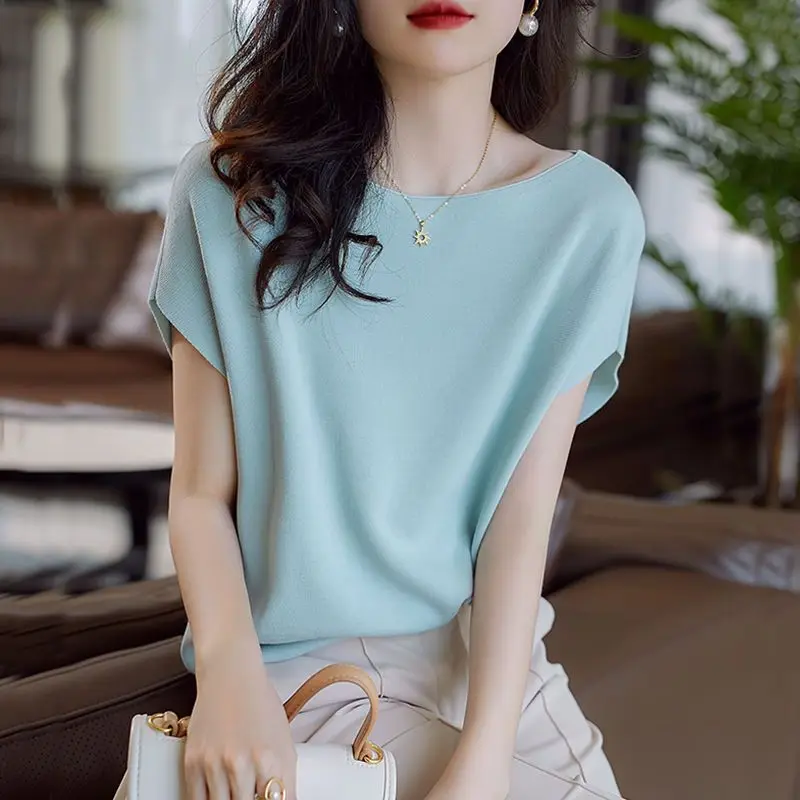 

Temperament Summer One Line Neck Solid Color Women's Ice Silk Face Screw Thread Fashion Short Sleeve T-shirt Loose Knitting Tops