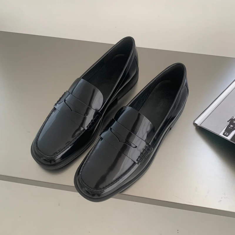 Maxdutti 2023 New Arrival oryginalne skórzane buty moda proste czarne Slip-On mokasyny damskie