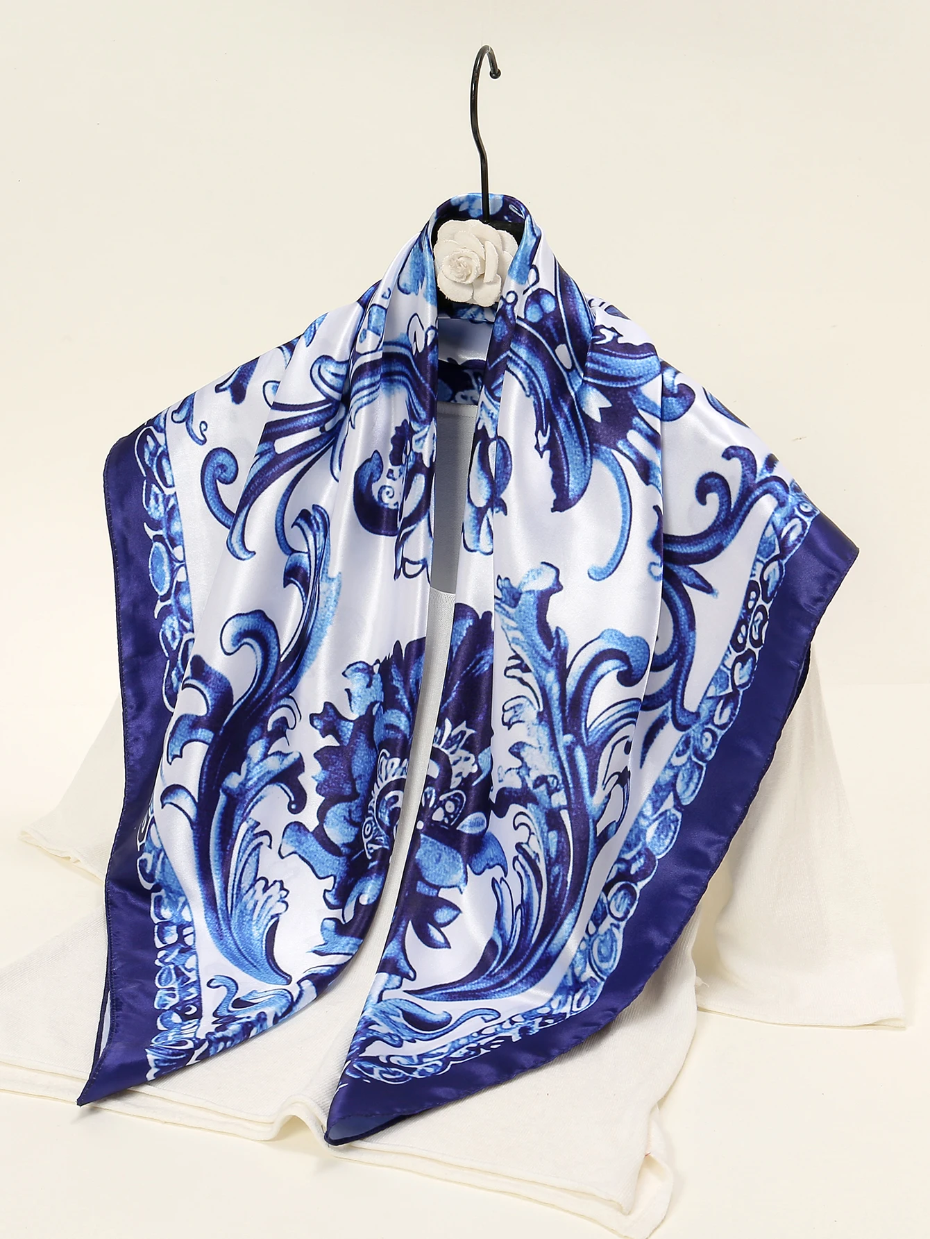 New Blue And White Porcelain Satin Silk Square Scarf Hijab Printed Muslim Women Headscarf Ladies 2024 Headband Scarf 90*90cm