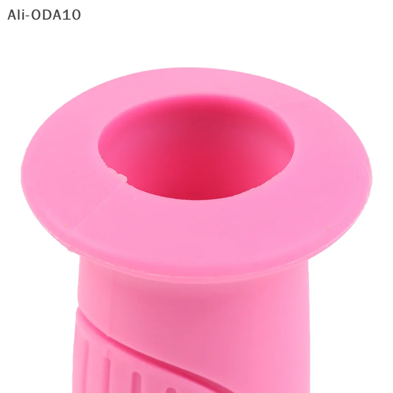 

(YY)1Pair High-elastic Rubber Handle Grips Non-Slip Handlebar Covers Bike Scooter Balance Bike Grips Handle Protectors