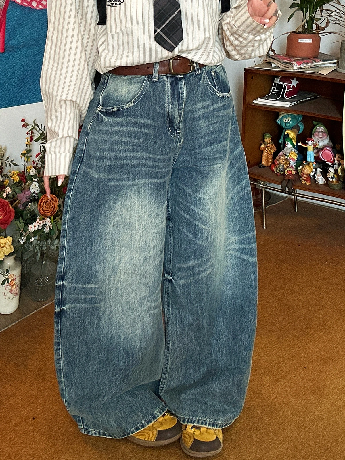 

Retro American Waed Knife Wide Leg Jeans Loose Fit Spring New Sle ex High Waist Button Closure Denim Pants