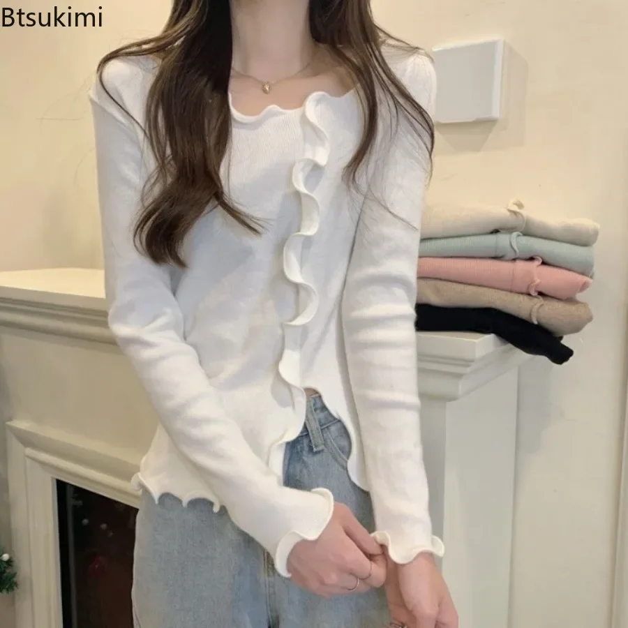 2025 Women's Warm Pearls V-neck Flared Sleeve High Elastic Solid Knitted Women Sweater Shirts Jumper Elegant Sweet Fashion Top