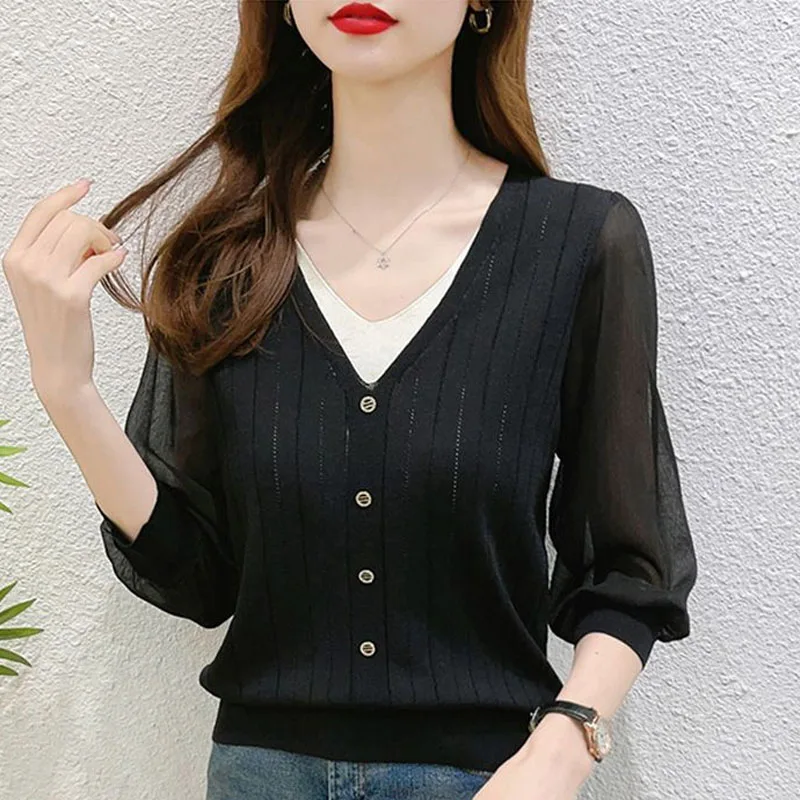 Spring Fashion Trend Fake Two Piece Mesh 3/4 Sleeve V-Neck Versatile Slim and Noble Western Style Ice Silk Women's Knit Shirt