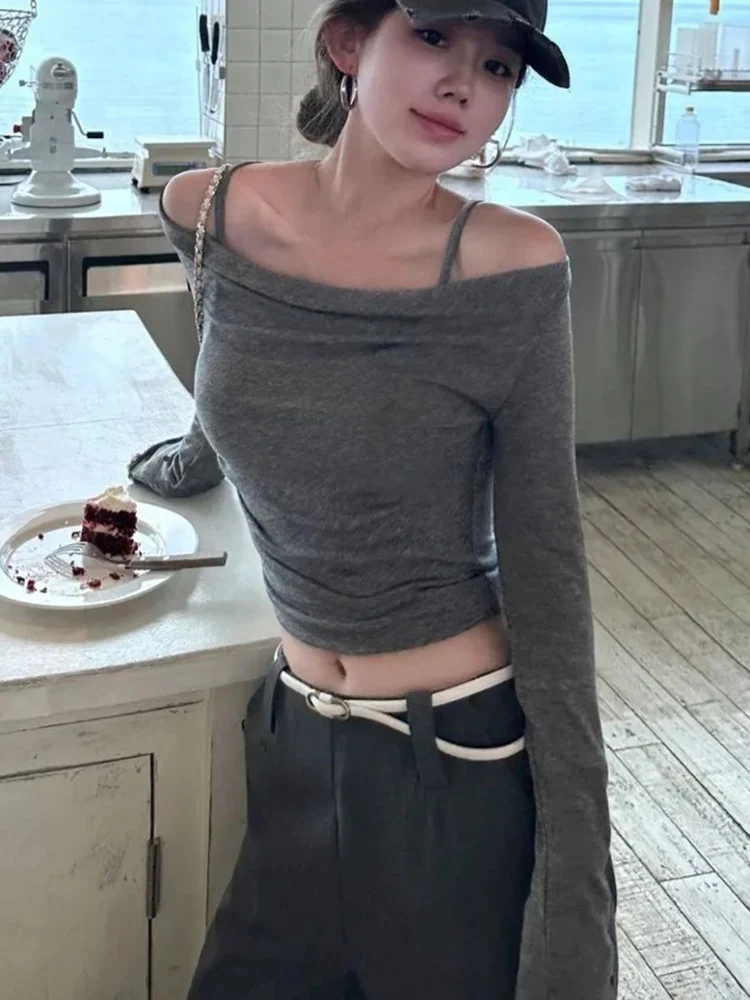 女性 Tシャツセクシーなスラッシュネックオフショルダースリム秋のファッションクロップトップス固体 Y2k 女性ストレッチカジュアル Tシャツ