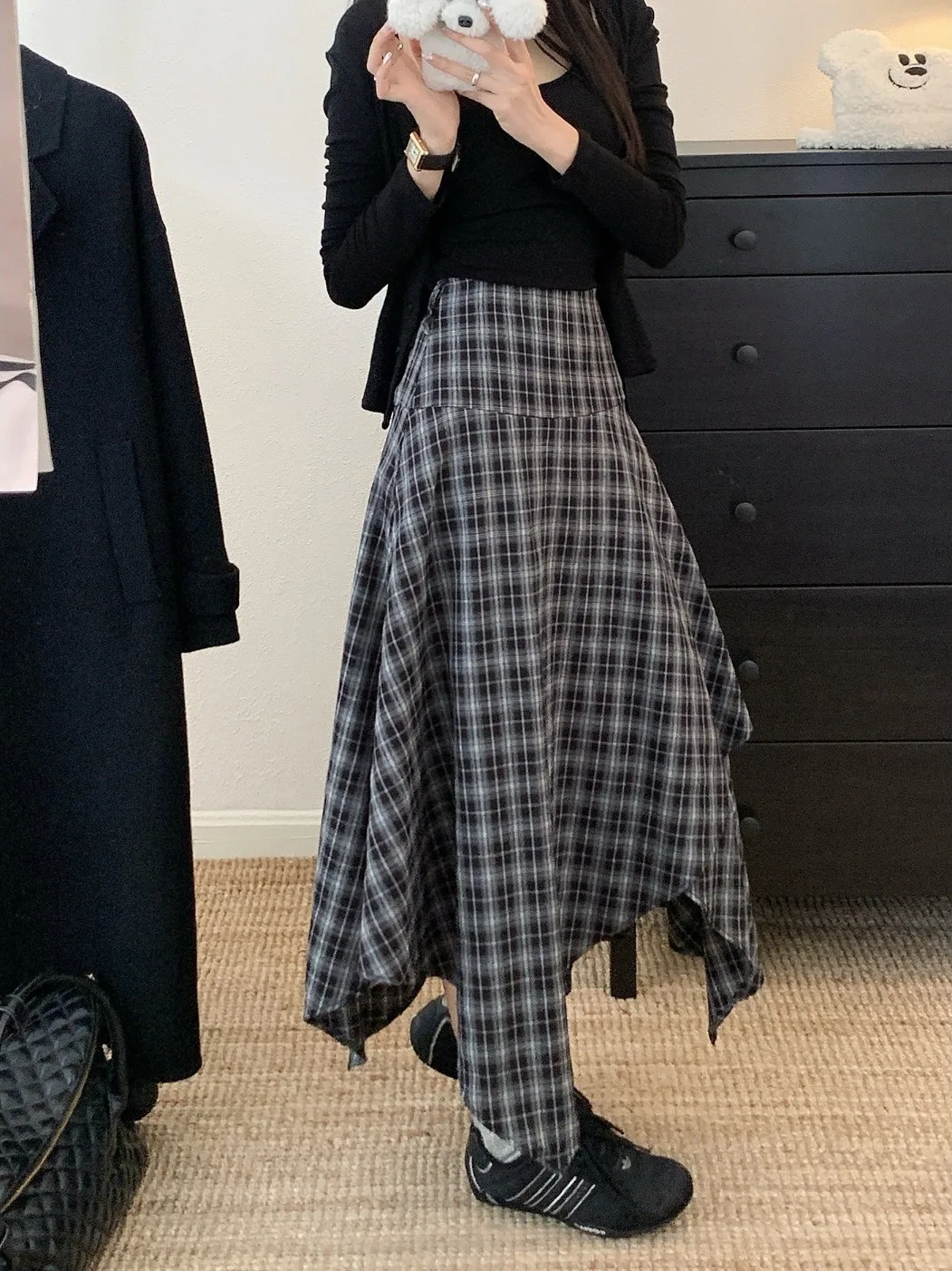 Gonna longuette a vita alta scozzese irregolare vintage da donna Y2K Slim Harajuku stile britannico gonna a trapezio autunno ufficio abbinamento versatile