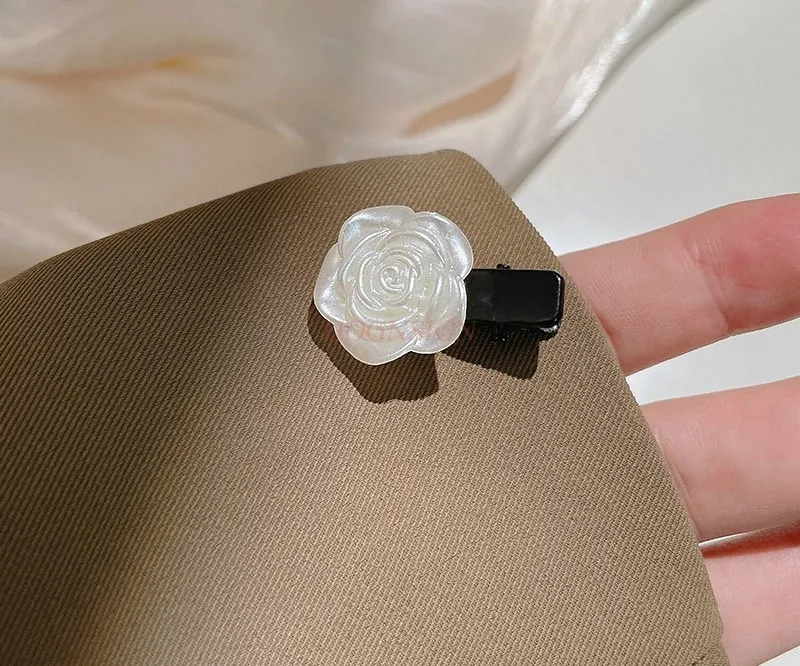 3pcs Camellia flower small and exquisite side hair clip duckbill clip headwear