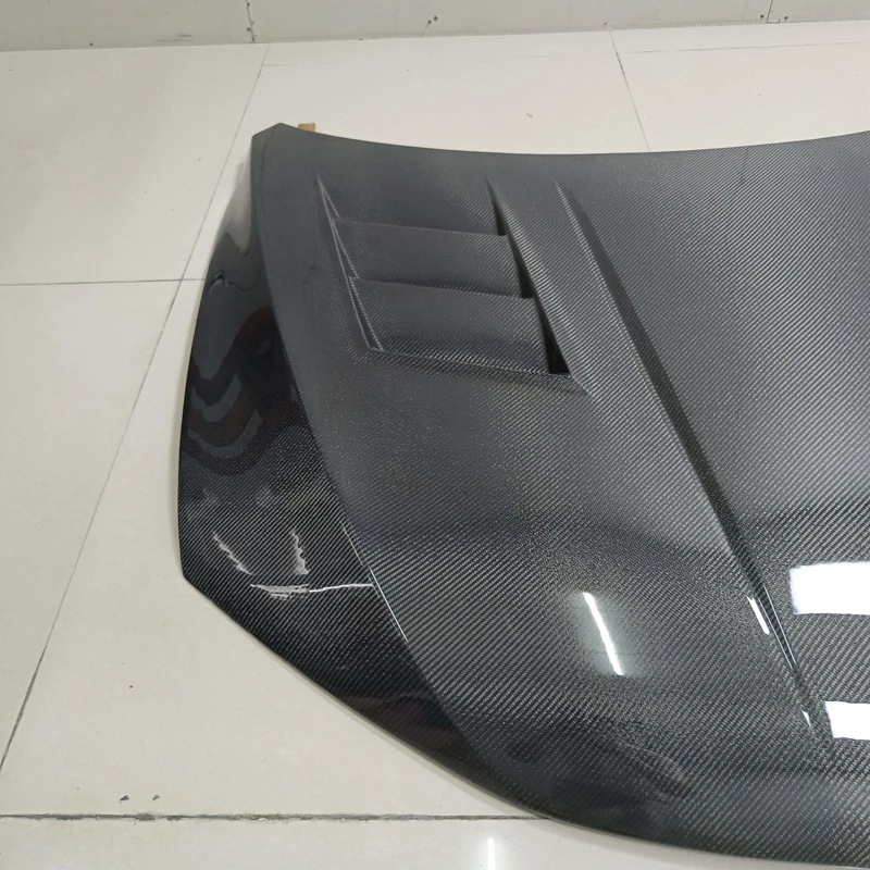 غطاء محرك سبيرور من ألياف الكربون على طراز Av لسيارة Honda Sprior 2015 2017