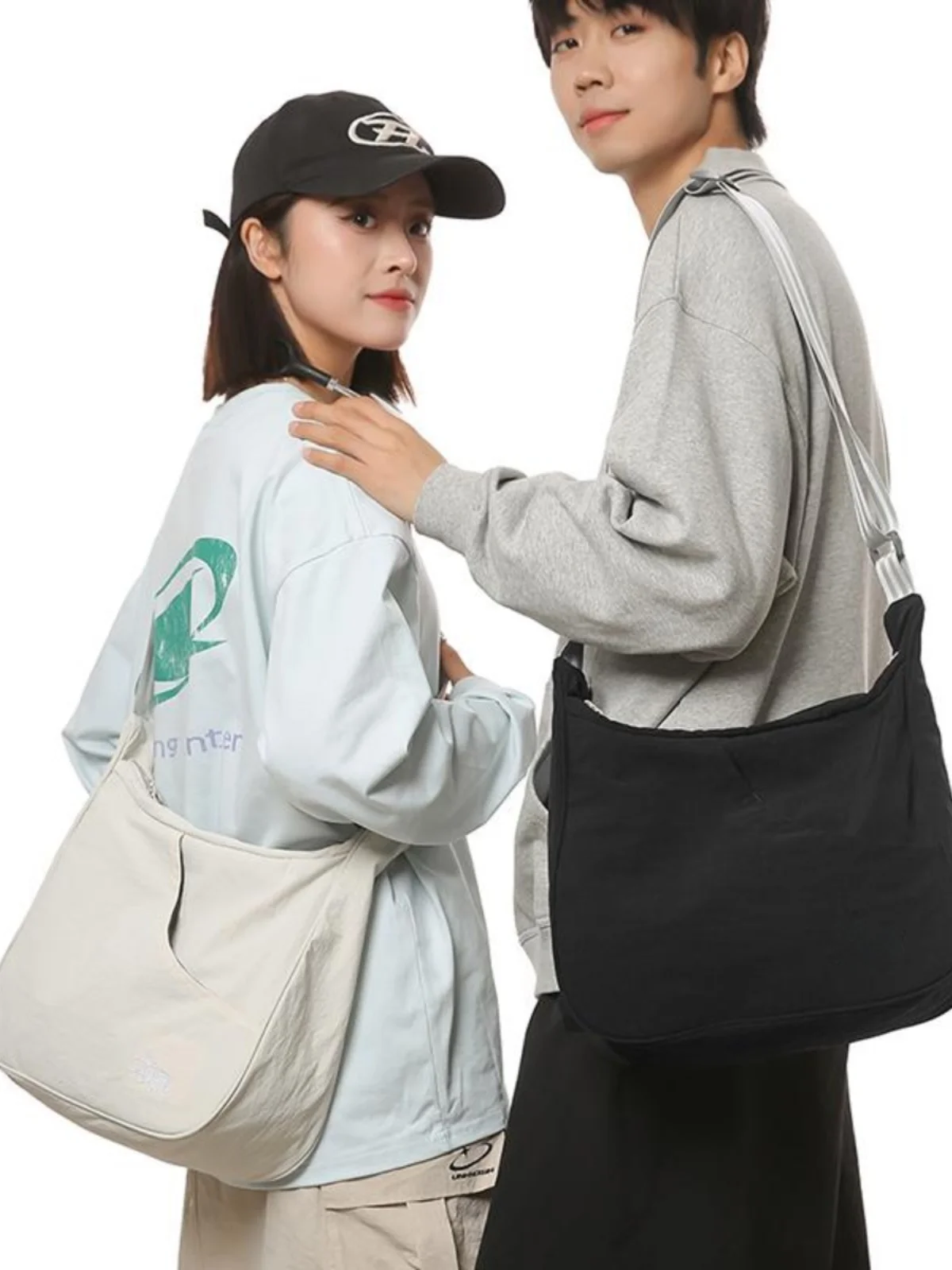 

Waterproof Nylon Crossbody Bag Simple Design Large Capaci Single oulder Bag for Traveling And Class Youth Friendly