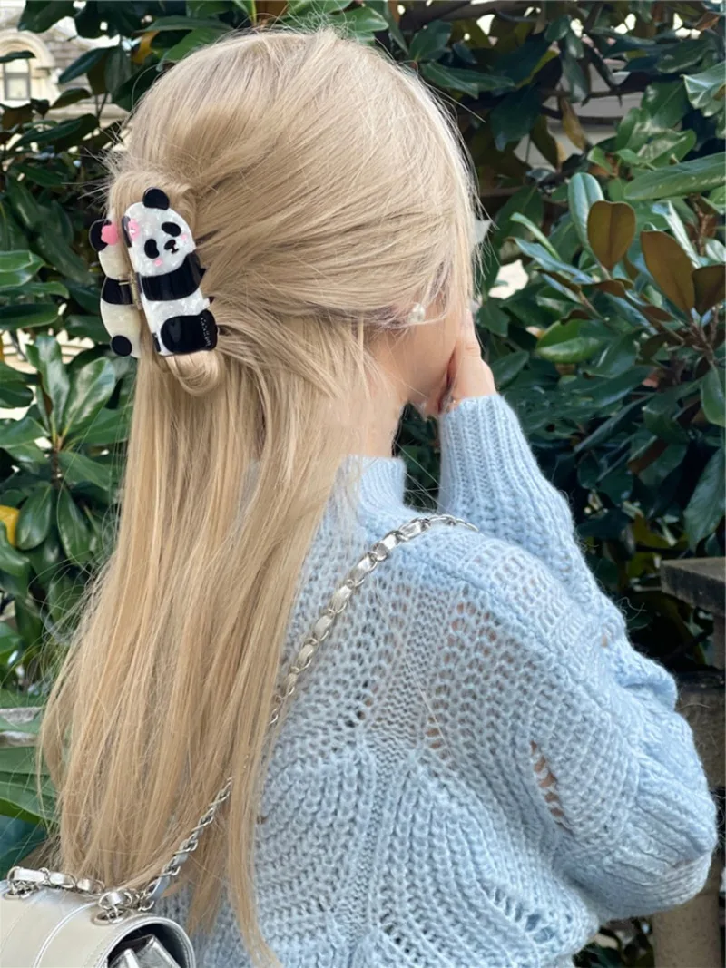 Super Cute Animal Panda Hair Claw Clip National Treasure Panda mangiare Bamboo Hair Clip Duckbill Clip accessori per capelli per le donne