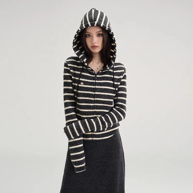

Полосатый кардиган с длинными рукавами и капюшоном на молнии, толстовка, женская тонкая повседневная куртка, топ на шнурке