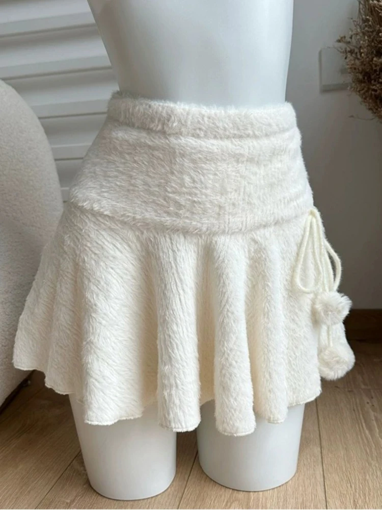Spicy Girl Pure Desire White Knitted Ruffle Hem  Skirt Women's Autumn Winter New Vintage Small Size Plush A-Line Skirt