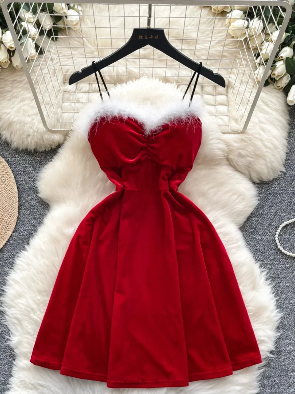 Foamlinsa Sexy Christmas Party Dress Socialite Backless Sleeveless Fluffy Splice Waist Suspender Velvet Dress Gir's Dating Dress