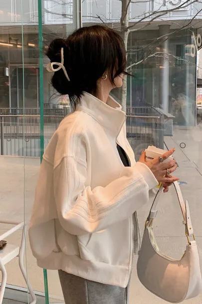 

Винтажные кожаные куртки женские с косой французской овечьей шерстью цвета хаки для девочек плюс Harajuku вельветовый лоскутный стеганый универсальный модный тренд