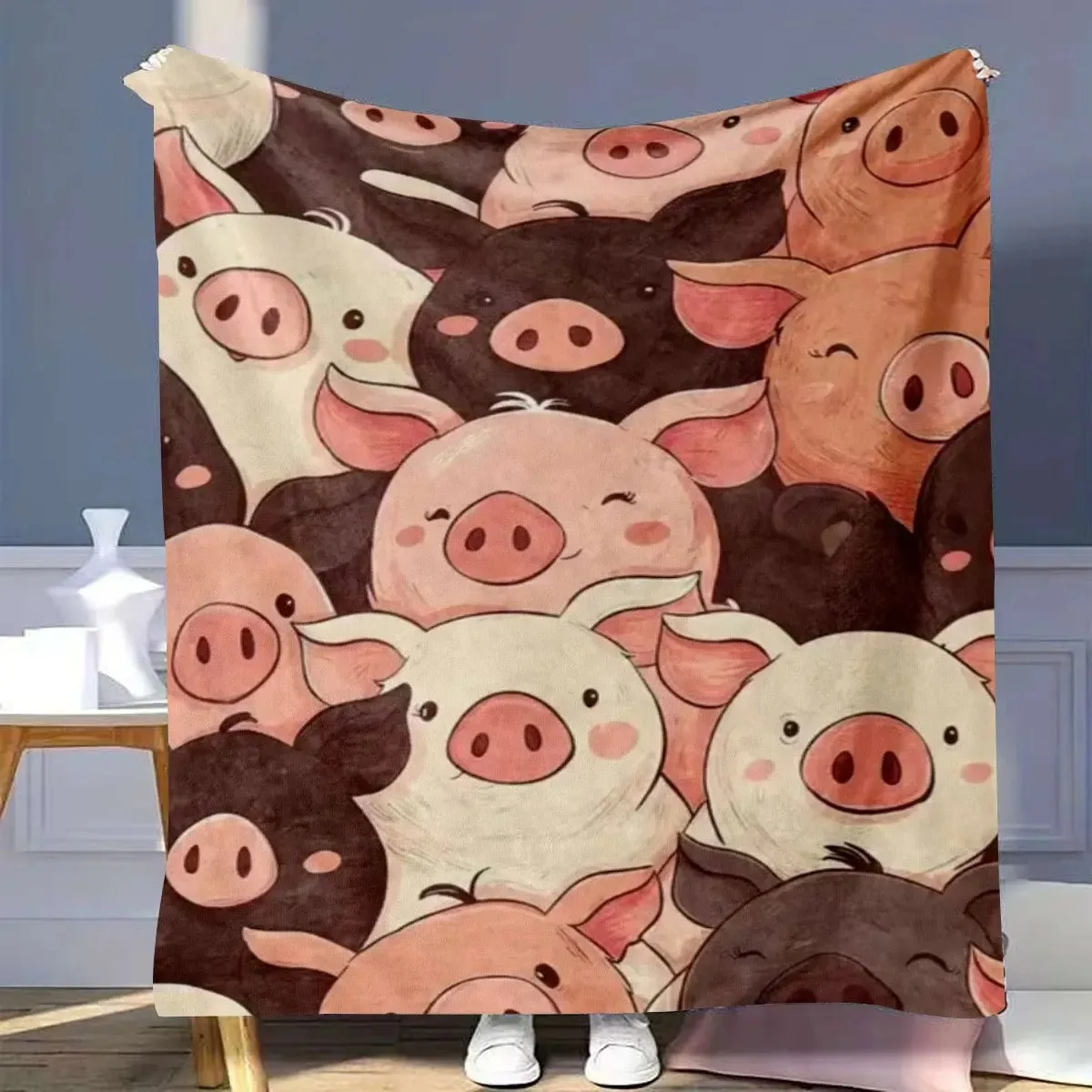 

Pink Pig Pattern Blanket - Soft Polyester Fleece Throw Multi-Use for Home Camping Beach Sofa Pets All-Season Girls' Cozy Gift