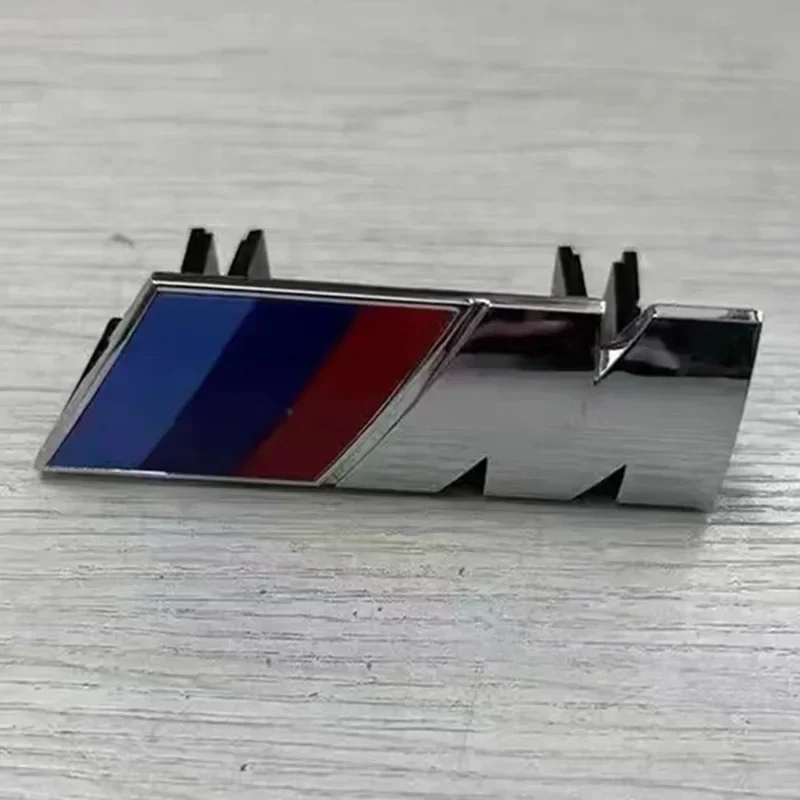 

Эмблема 3D-логотипа BMW M для передней решетки автомобиля (X1, X2, X3, X4, X5, X6, F48, G01, E84, E83, F39, F10, F30, G11, G07, G86, G80, G60, E60, E46)