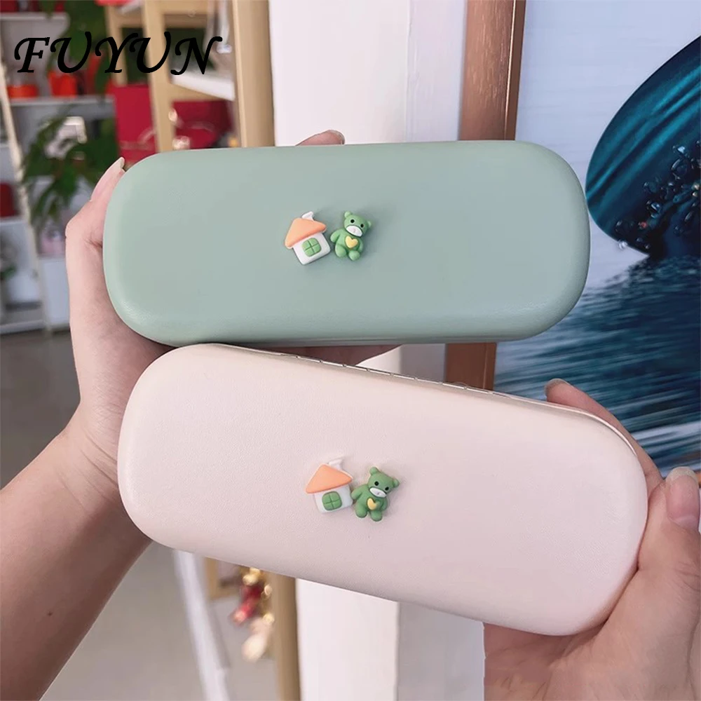 

Ins Creative Cartoon House Little Bear Wood Grain Glasses Case Vintage Simple DIY Sunglasses Storage Box Prescription Glasses