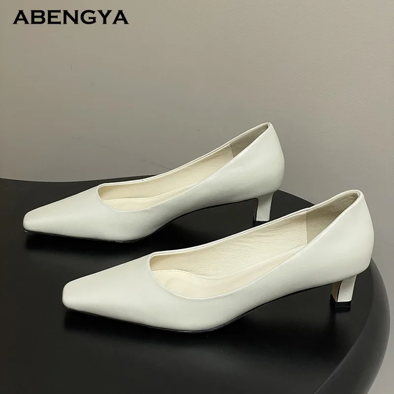 

Summer Sexy White Leather Kitten Low Heels Dress Shoes For Women Designer Daily Work Shoes Party Banquet Shoes For Women