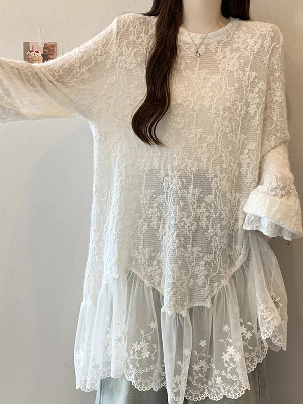 

plus Size Asymmetrical Long Sleeve Lace Shirt Women's Loose Base Top Slimming White Blouse Spring Fashion for plus Size Women