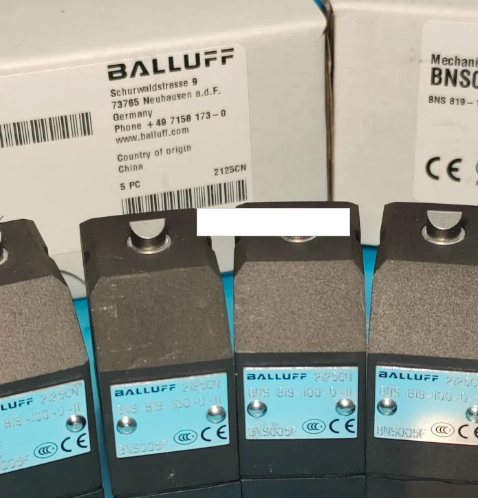 New Original Balluff Limited Switch BNS819-D03-D12-100-11