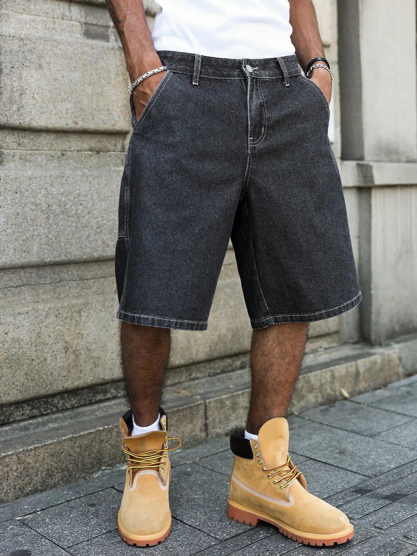 Pantaloncini di jeans lavati estivi alla moda da uomo, leggermente elasticizzati, tinta unita, vestibilità ampia, pantaloncini casual da strada neri stile