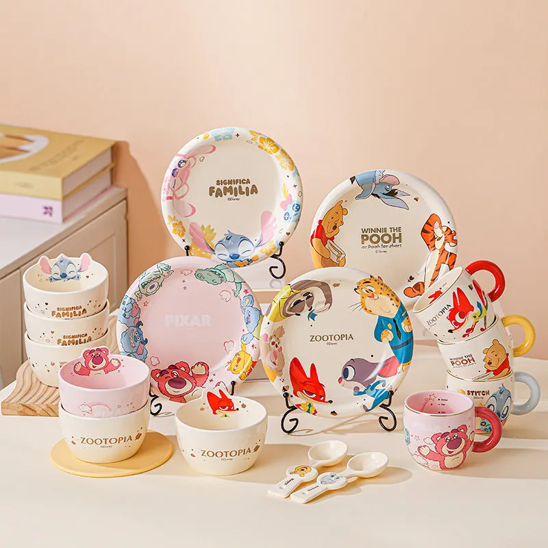 

Набор керамической посуды Disney Stitch Winnie the Pooh: тарелка, чашка, ложка, палочки для еды – на 1 персону, для дома, кухни, подарок на день рождения