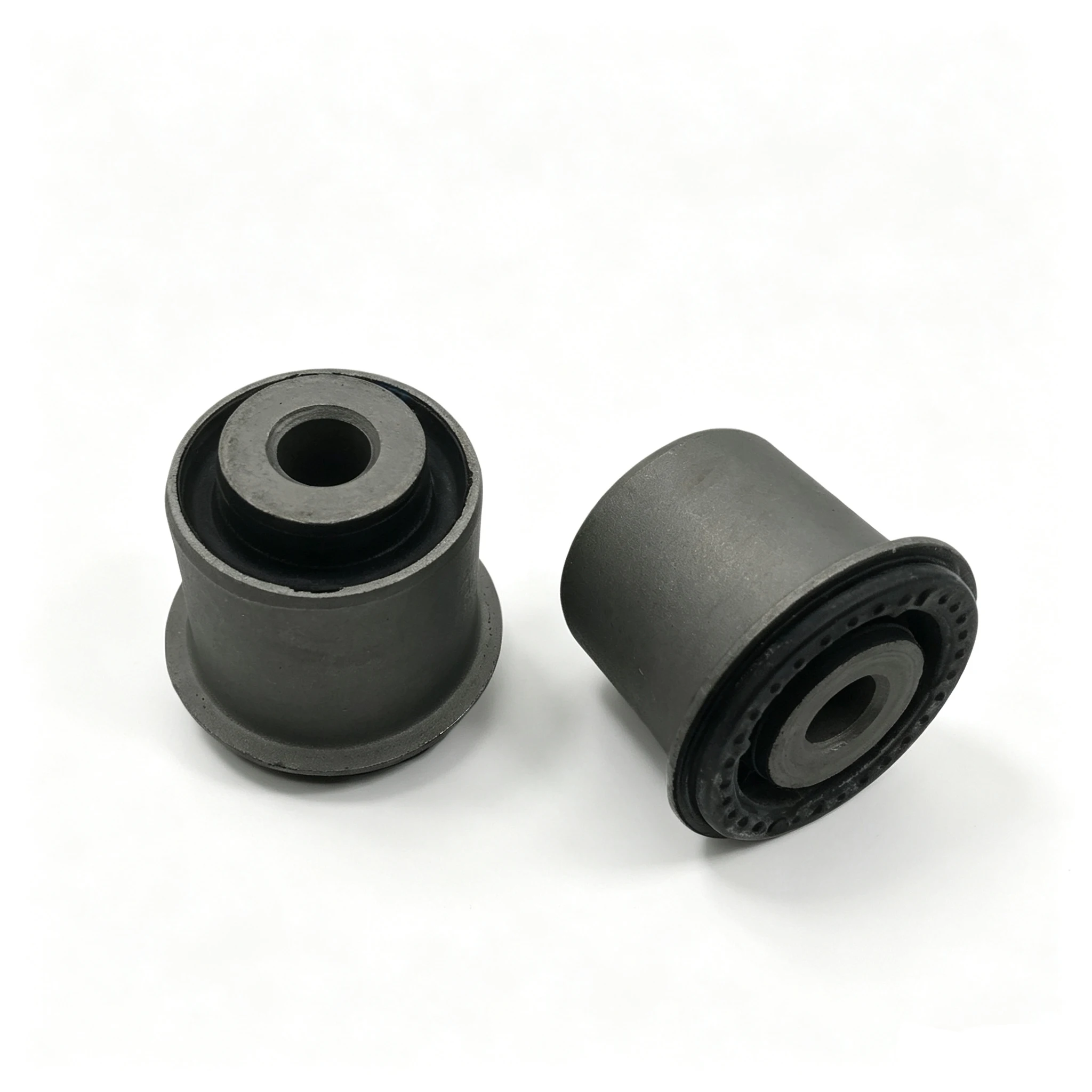 Rear Suspension Knuckle Bushing with Iron Sleeve 52365-S7A-802 52365-S7A-801 for Honda CRV RD5 RD7 ES5
