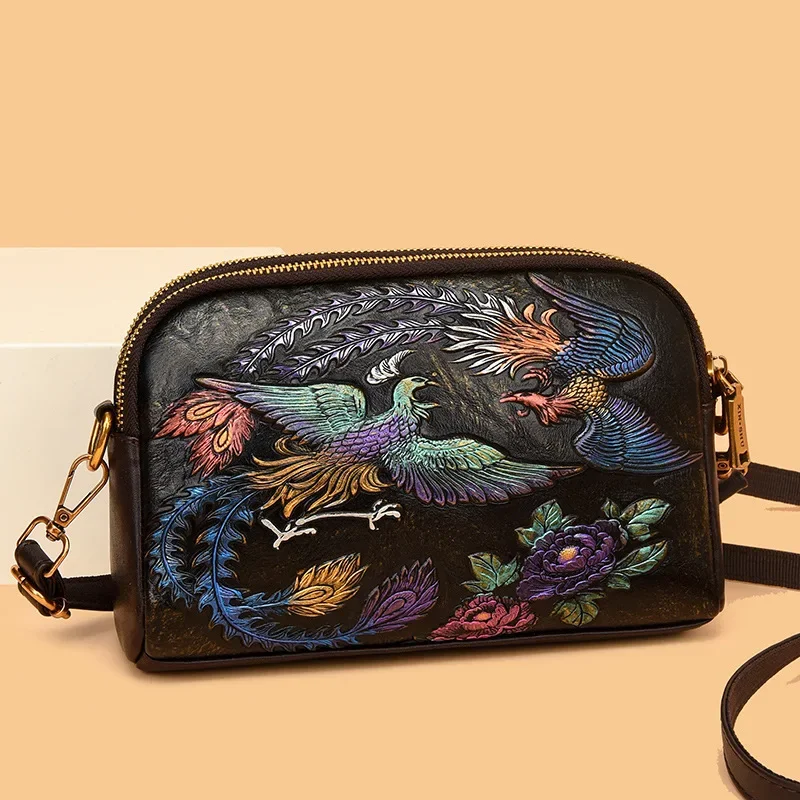 Vintage Carved Shoulder Bags for Women Designer Embossed Phone Bag Portable Wallet Purse Female Handbags Casual Crossbody Bag