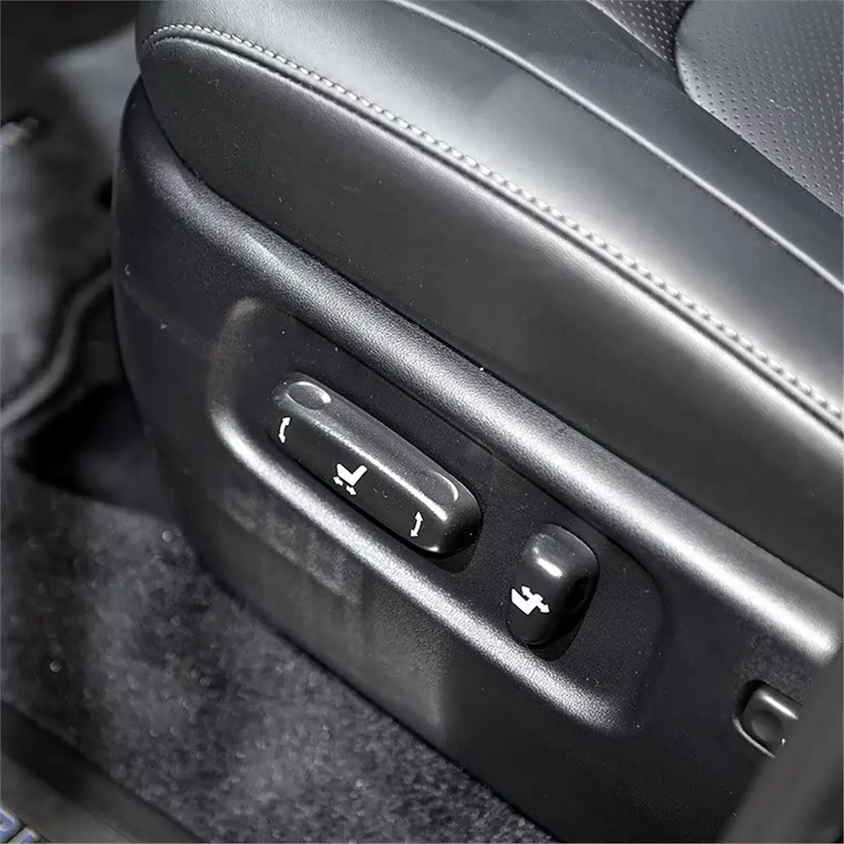 #99C Automotive Parts & Accessories,Seat Adjustment Switch Knob Button Cover for Toyota Land Cruiser (Black)