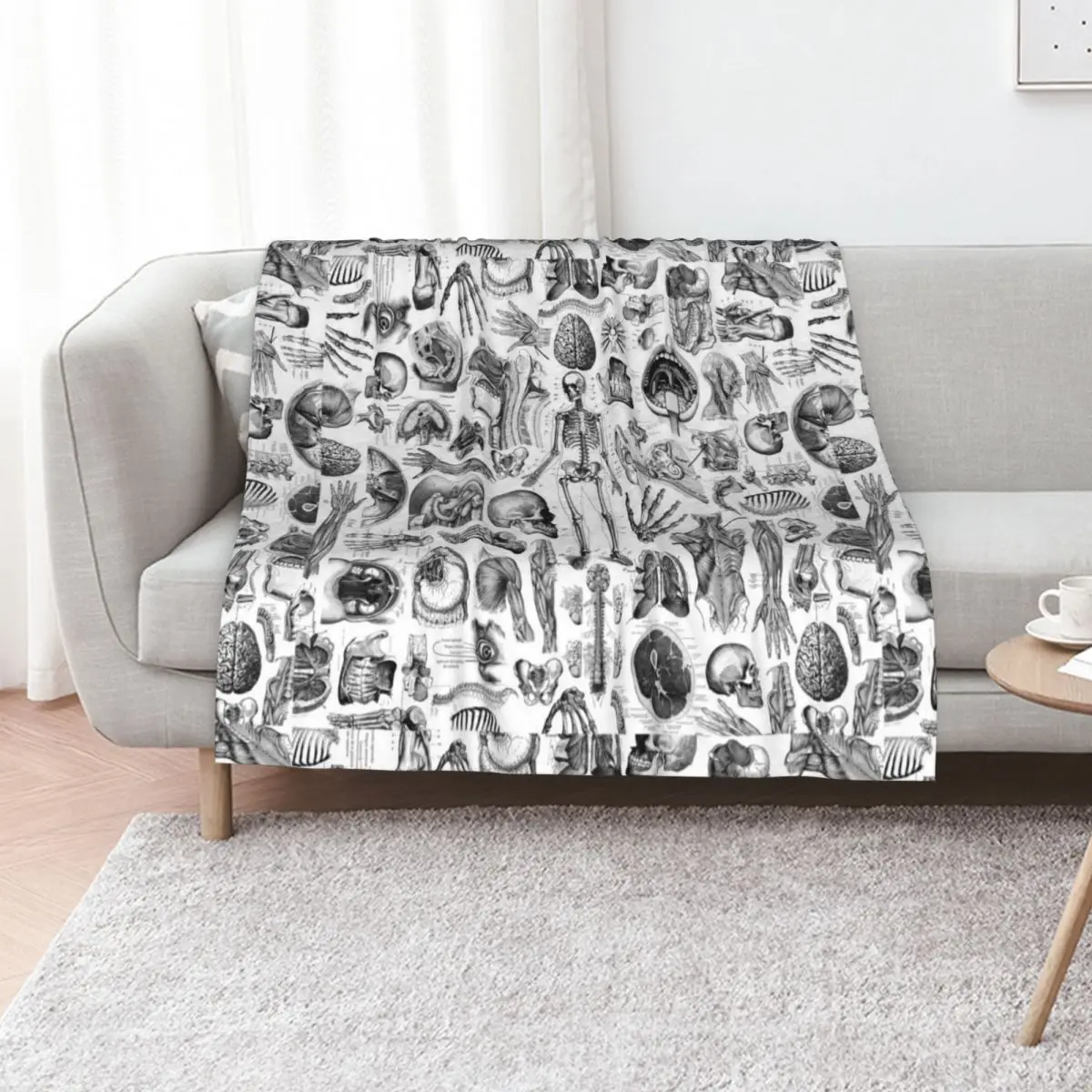 Human Anatomy White Print Throw Blanket Furrys for winter Bed Fashionable Soft Thermals For Travel Moving Blankets