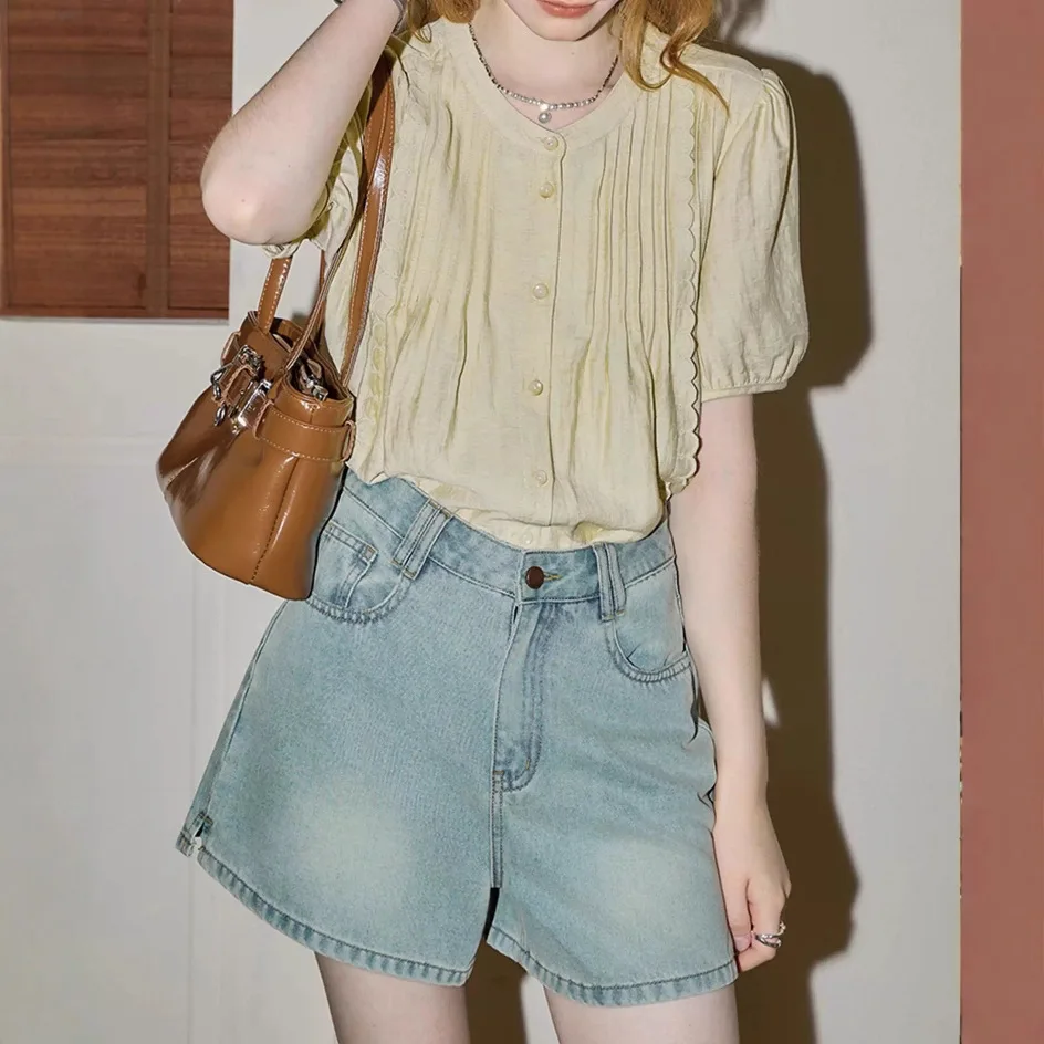 

Women's Elegant Beige Linen Button Down Blouse, Short Sleeve Puff Sleeve Pleated Shirt, Casual Daily Office Wear