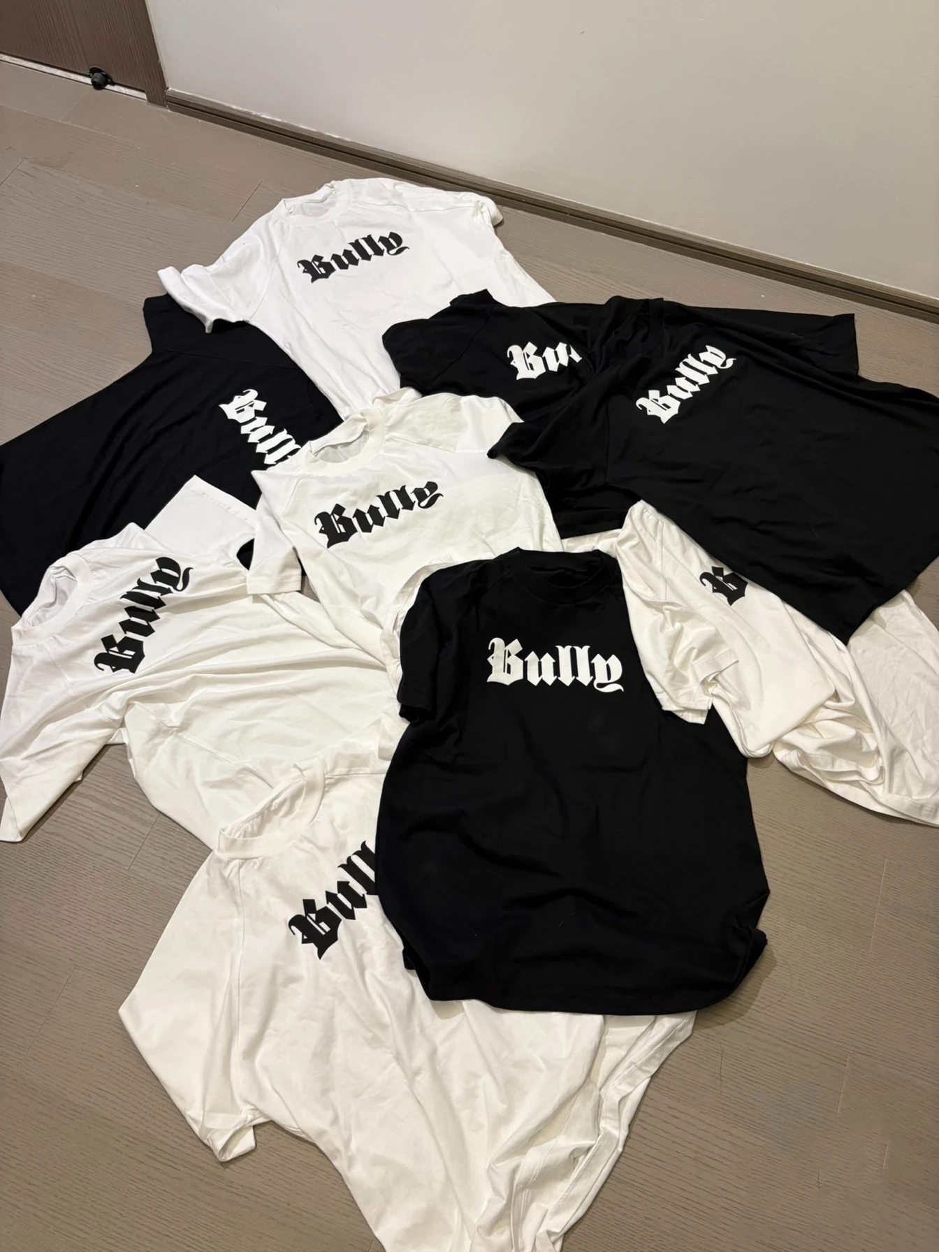 

Loose oulder Sve T-irt Kanye Bully Album Surrounding ex ort Sve Tee Faionable Urban Sle Cotton Summer Wear