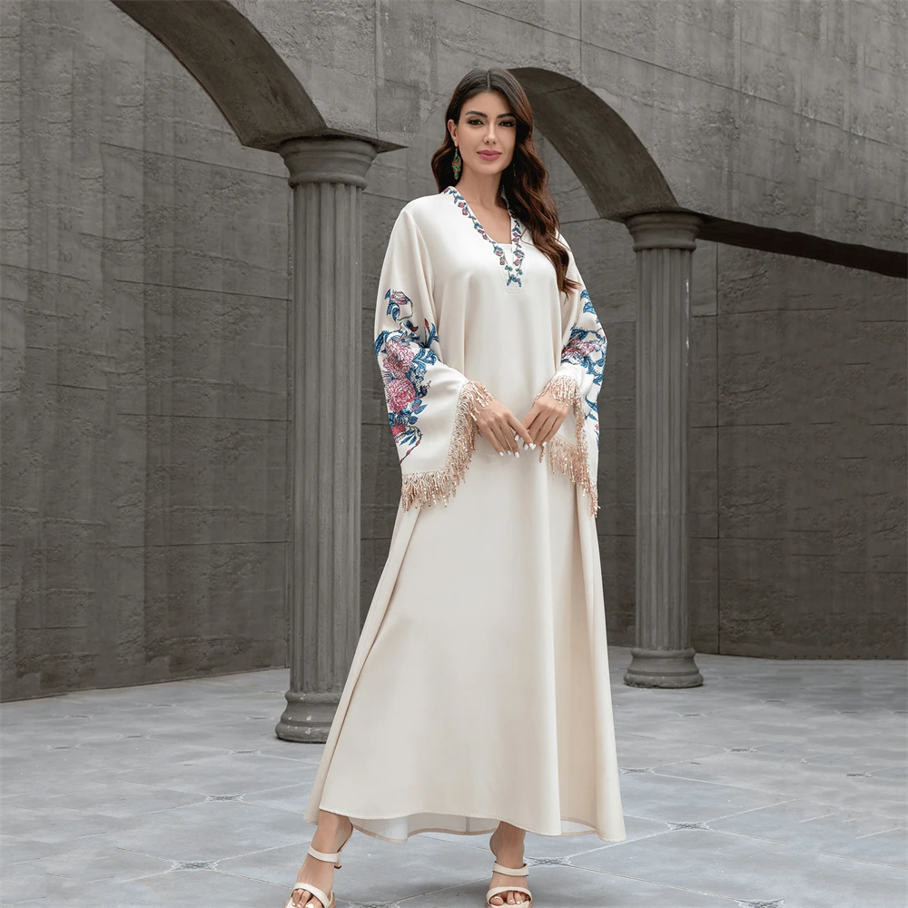 

A Muslim Dress, V-neck, Light Luxury Evening Gown, Middle Eastern Robe, Women's Long Dress