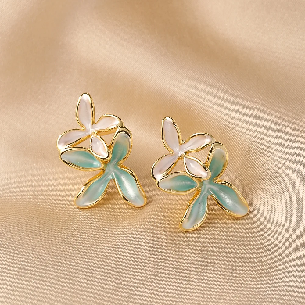 

Super fairy, gentle temperament, oil dripping earrings, niche design earrings, versatile fashionable simple earrings for women